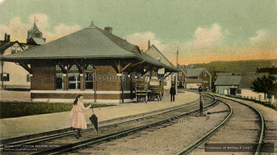 Postcard: Railroad Station, Newport, New Hampshire